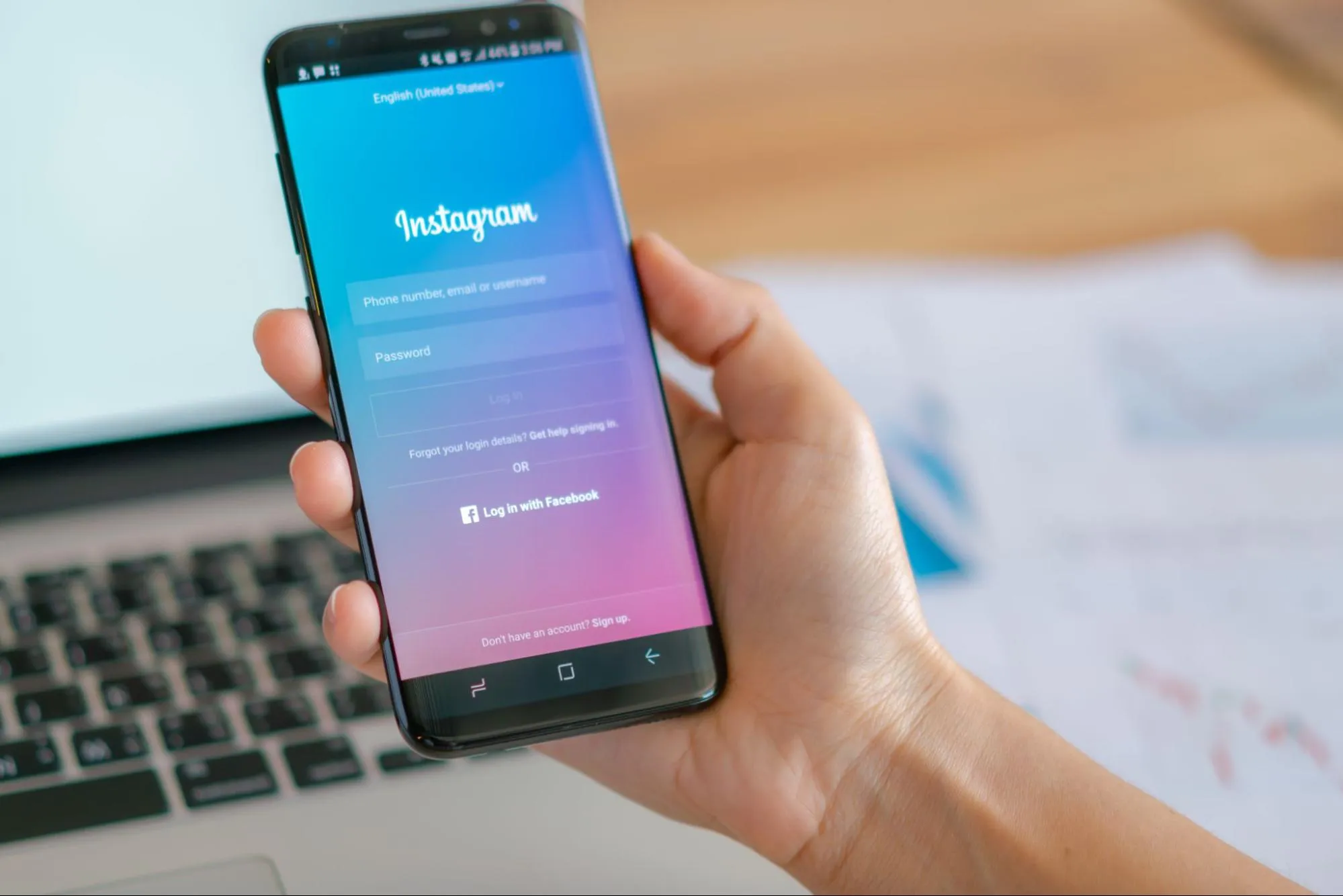 Come vedere Instagram senza un account